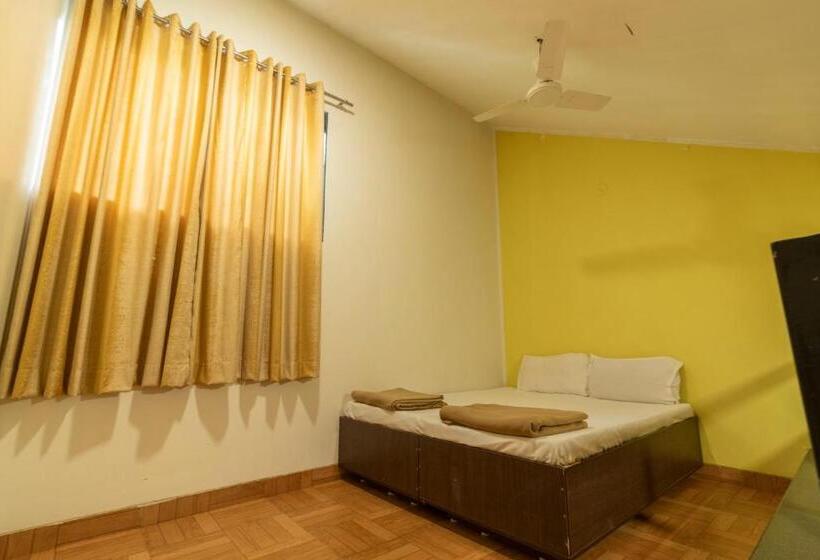 استراحتگاه Coconut Beach Farm