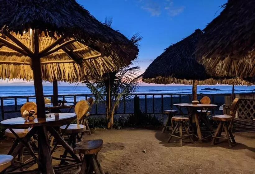 Retkeilymaja Mano A Mano Eco Hostal