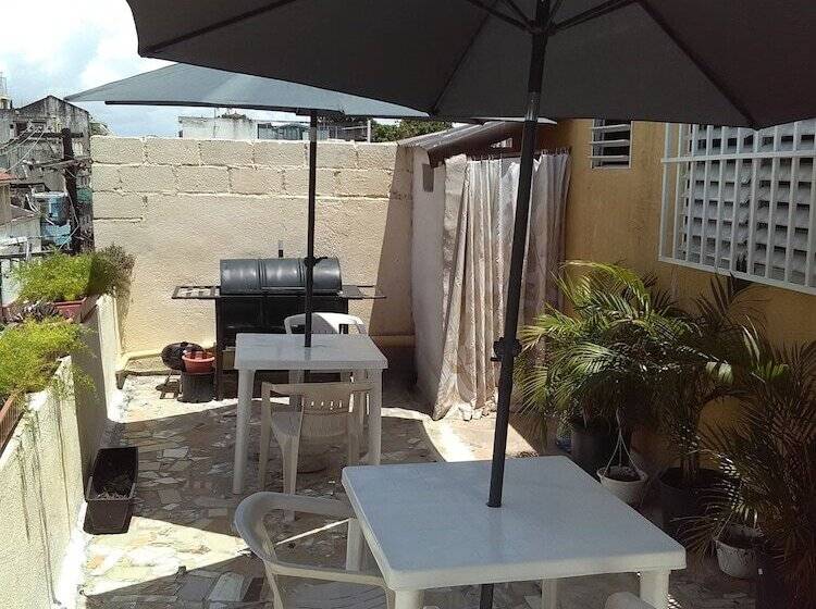 تختخواب و صبحانه Casa De Huespedes Guadalupe