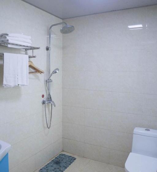 호텔 Emeishan Hongzhao