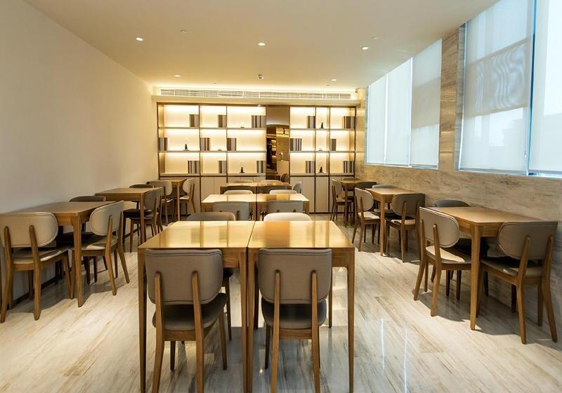 Отель Ji Chengdu Shuangliu Airport