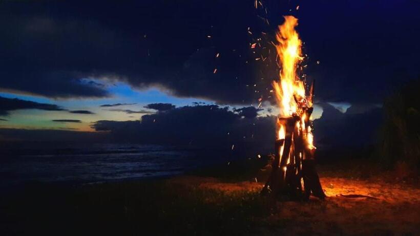 Hotel Kusuma S Lazy Left