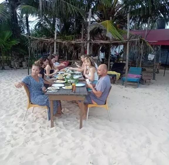 Hotelli Kusuma S Lazy Left