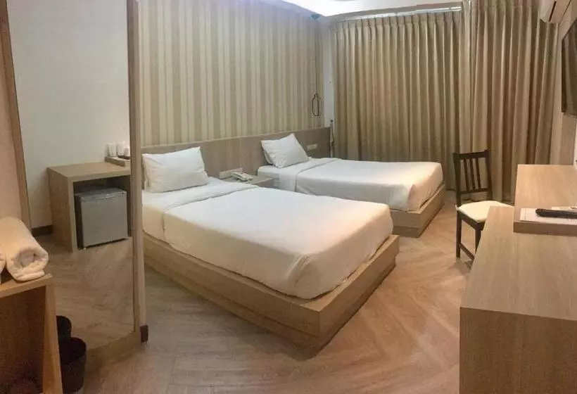 هتل 168 Studio  Ubon Ratchathani