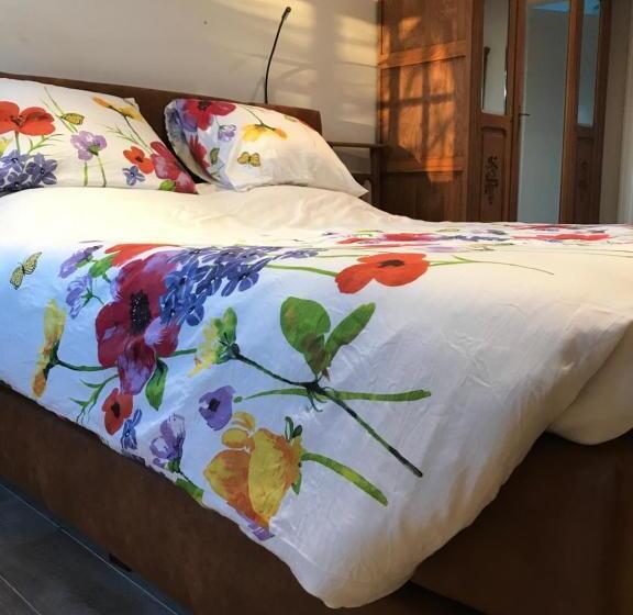 مبيت وإفطار De Oude Pastorie