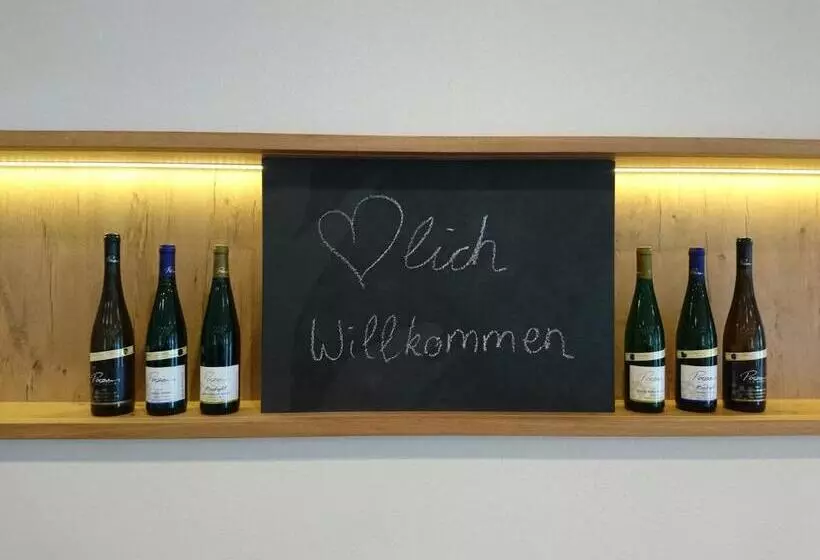 ベッドアンドブレックファースト Wein Quartier Leo Pazen