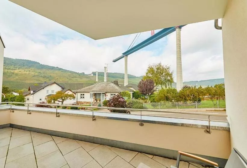 ベッドアンドブレックファースト Wein Quartier Leo Pazen