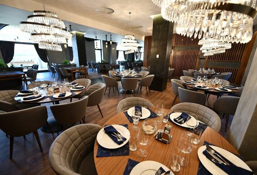 هتل Austria & Bosna