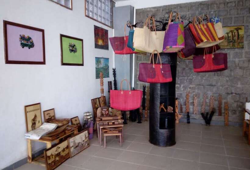 هتل Gassy Country House