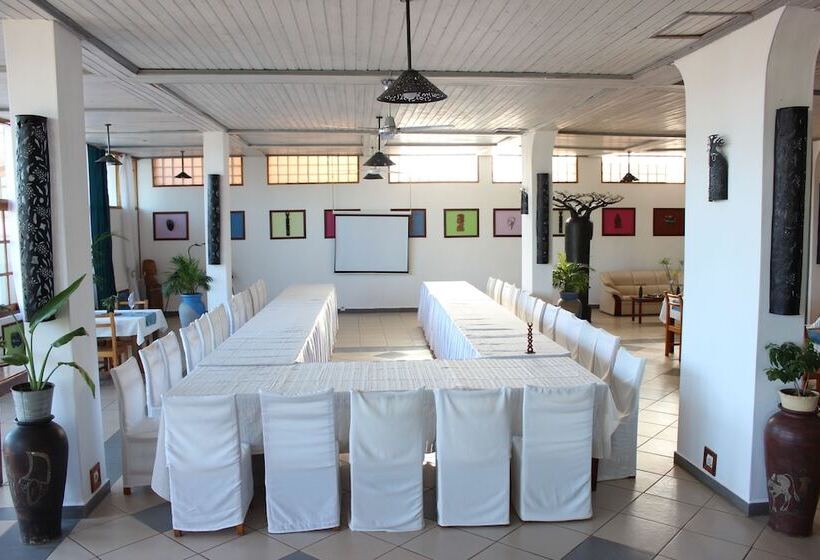 هتل Gassy Country House