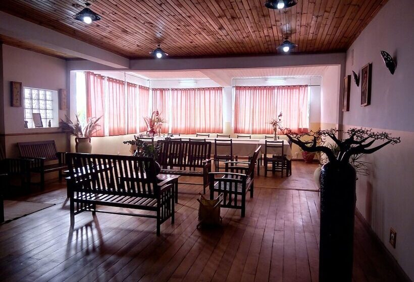 هتل Gassy Country House