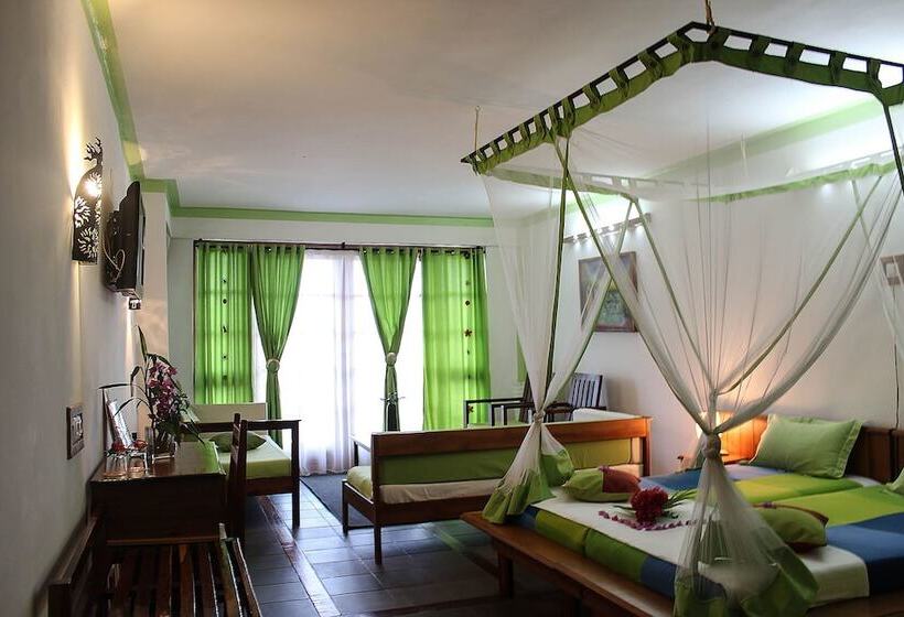 هتل Gassy Country House