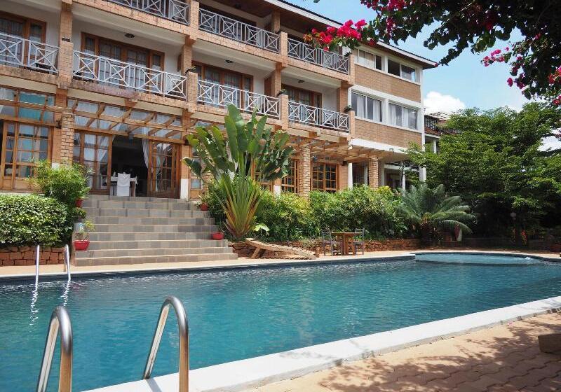 هتل Gassy Country House