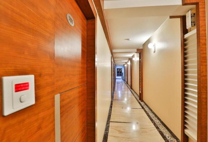 Отель President