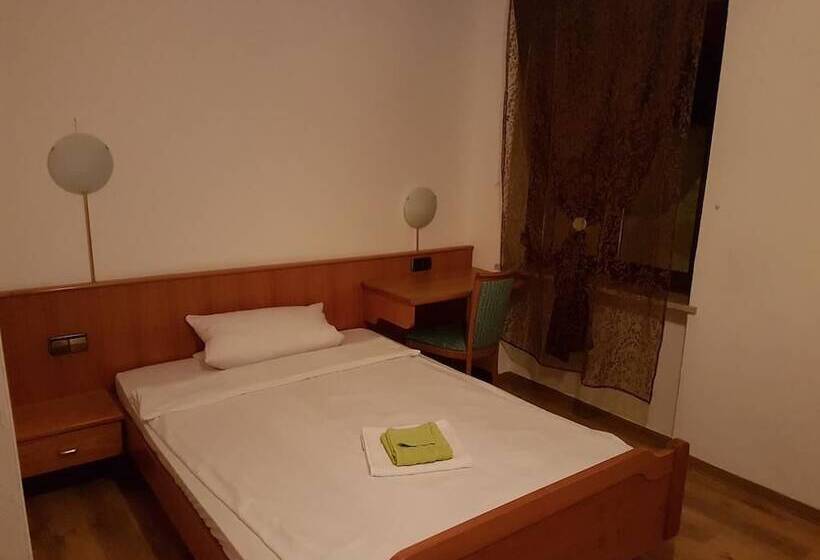 בית מלון כפרי Lamm