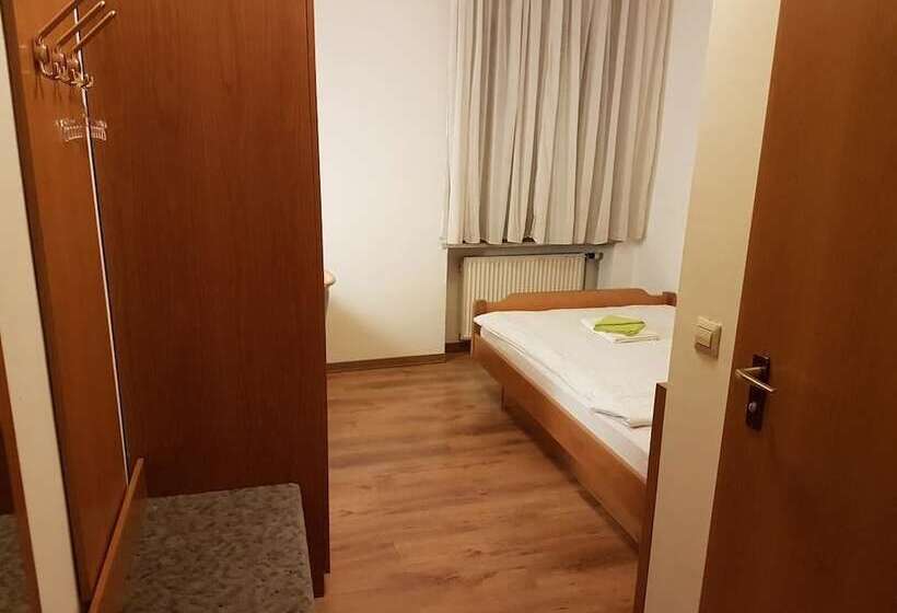 בית מלון כפרי Lamm