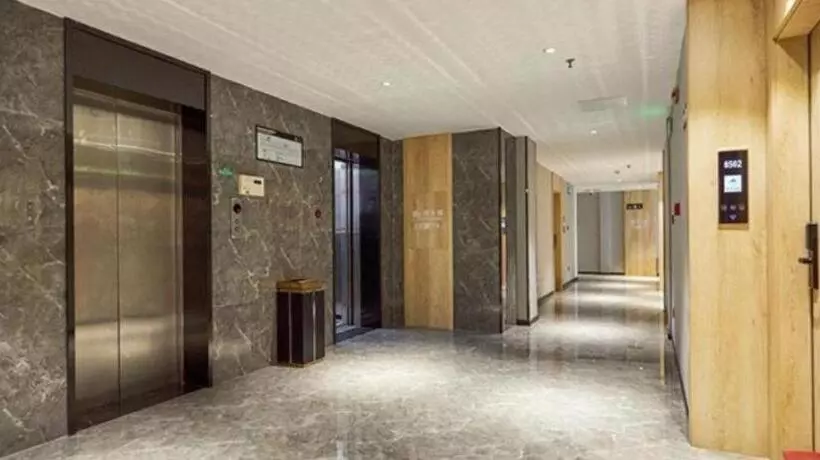 Hotelli Greentree Inn Nantong Textile City Bus Station Express