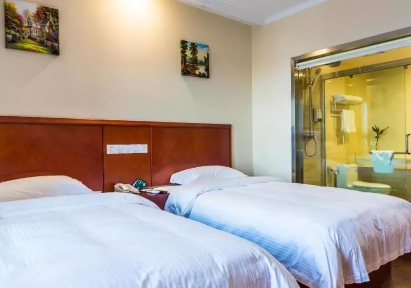 Hotelli Greentree Inn Jiangsu Wuxi Jiangyin Huashi Avenue Huaxi Village Business