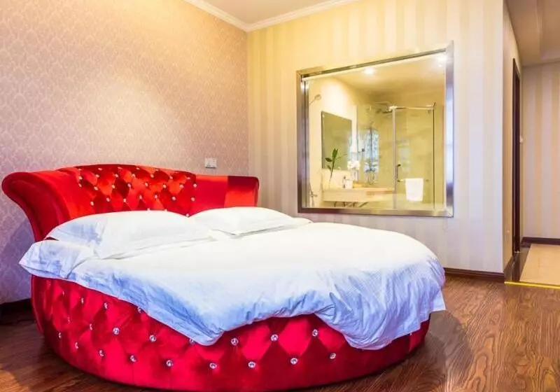 Hotelli Greentree Inn Jiangsu Wuxi Jiangyin Huashi Avenue Huaxi Village Business