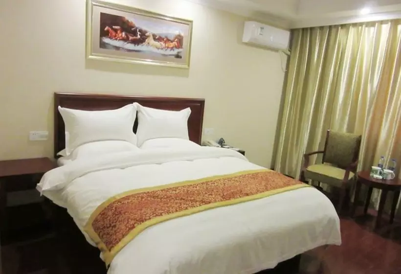 Hotelli Greentree Inn Jiangxi Shangrao Yushan County Boshi Avenue Business