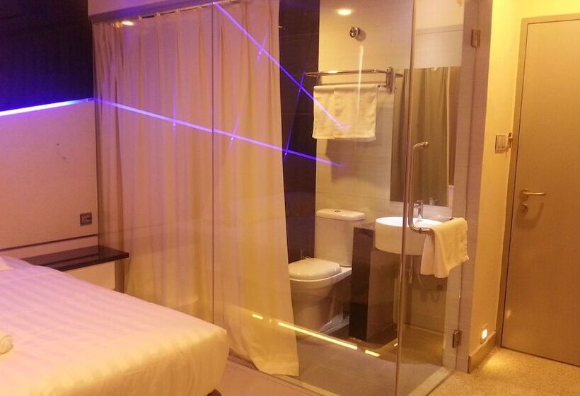 בית מלון כפרי Vevo Puchong Malaysia