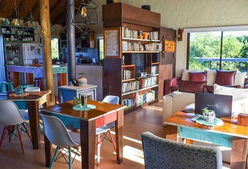 הוסטל Posada De La Viuda