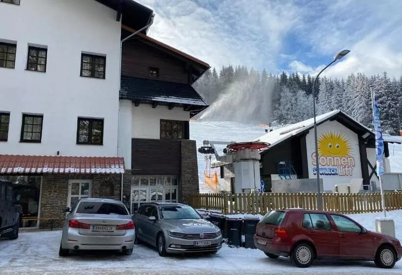 Hotel Sonnenalm Stuhleck