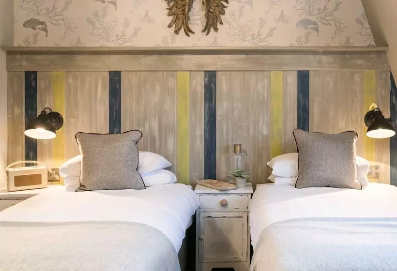 Hotel The Angel & Blue Pig