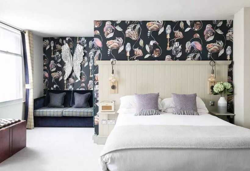 Hotel The Angel & Blue Pig