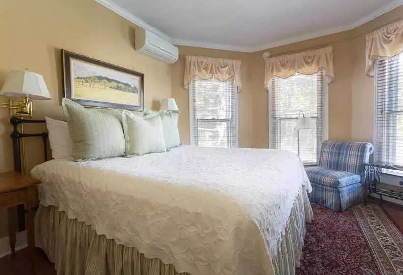 Bed and Breakfast The Inn At Manchester