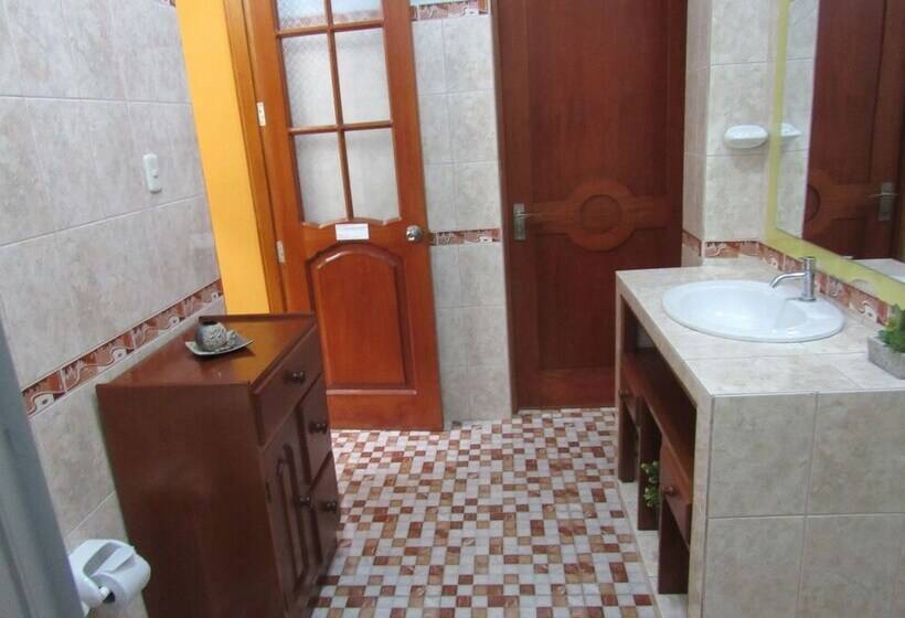 هتل Alojamiento El Cardenal