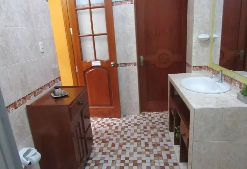 هتل Alojamiento El Cardenal