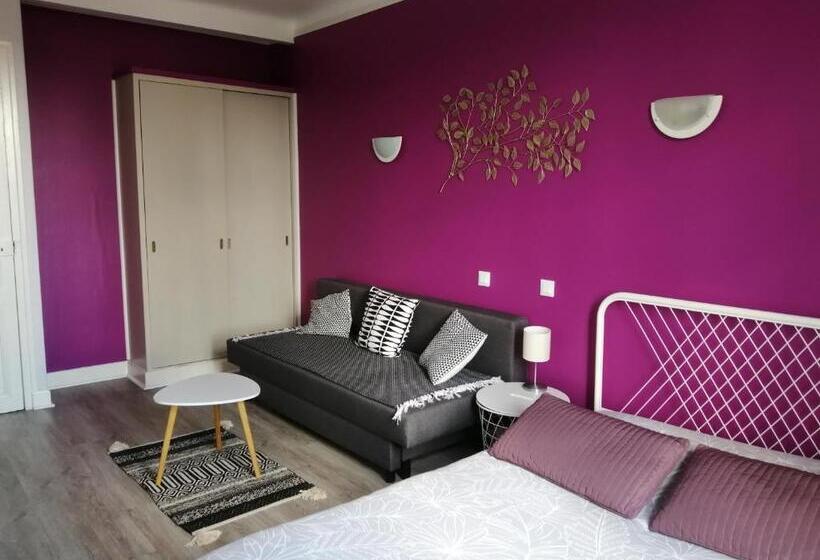 Отель Du Grand Monarque