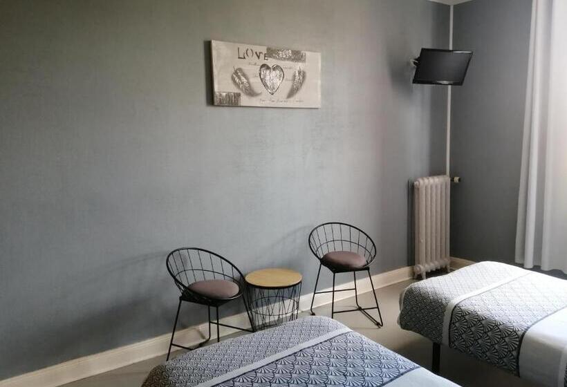 Отель Du Grand Monarque