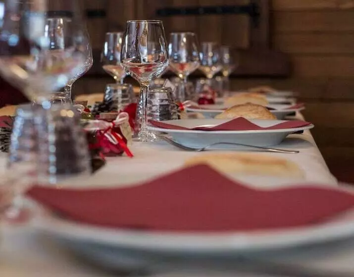 Hotelli Le Loup Blanc