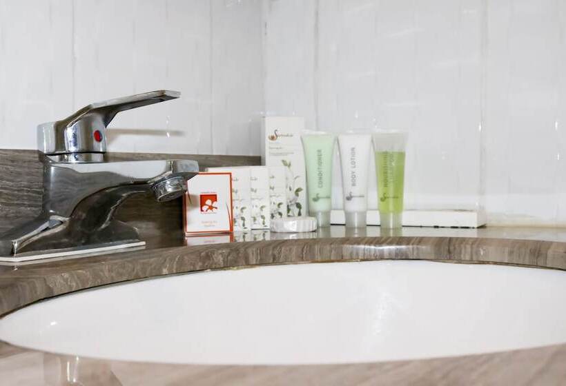 酒店 Lotus By Serendib