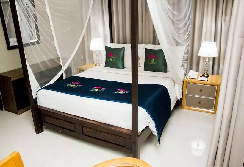 هتل Lotus By Serendib