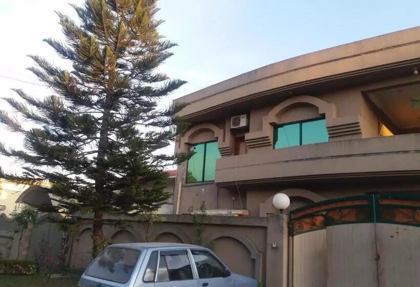 هتل Orion International Guest House