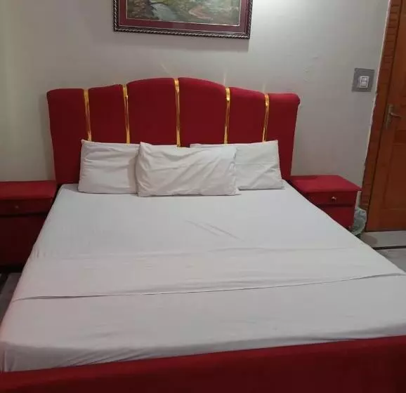 هتل Orion International Guest House