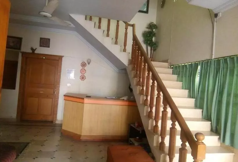 هتل Orion International Guest House