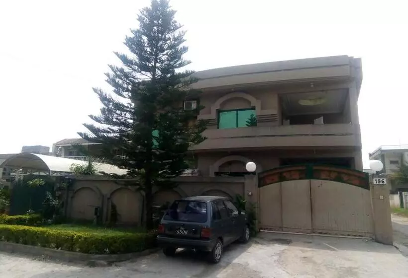هتل Orion International Guest House