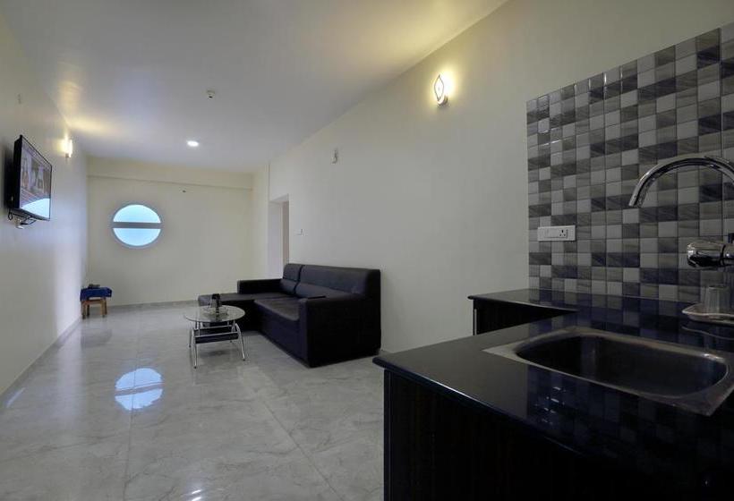 בית מלון כפרי Pine Hill Suites