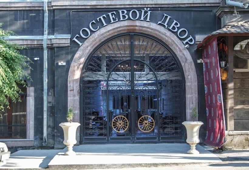 هتل Plaza Viktoria