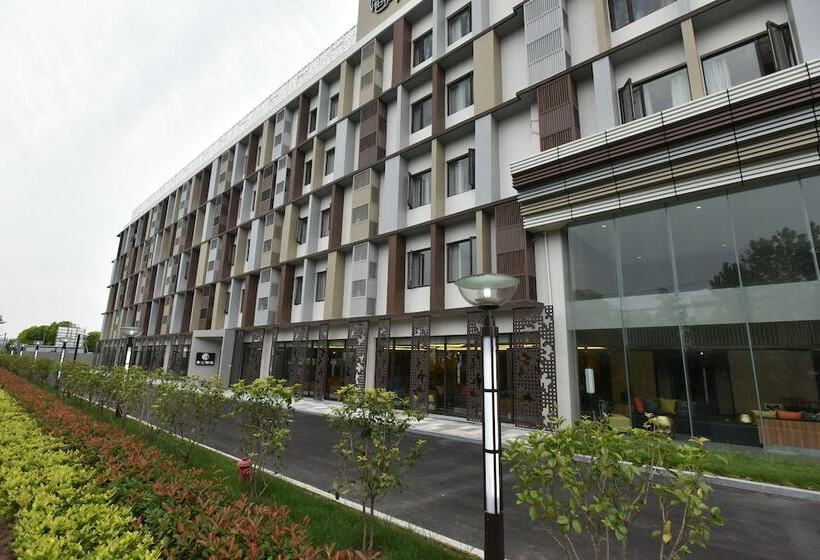 Shanghai Deco Hotel Free Shuttle Bus From Pudong Airport And Disneyland