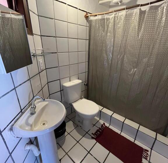 Novos Baianos Hostel E Pousada