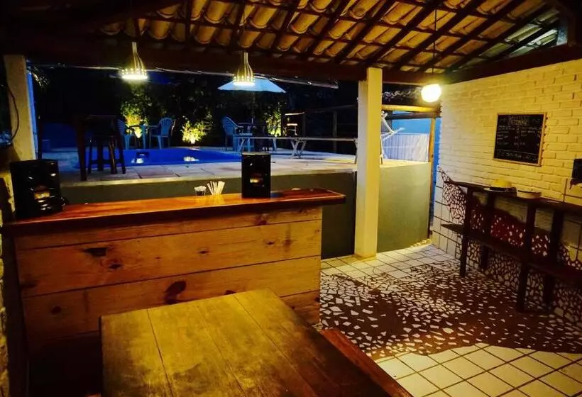 Novos Baianos Hostel E Pousada