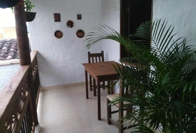 Sergeant Pepper S Hostel