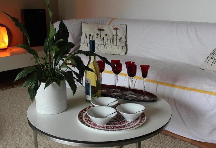 مبيت وإفطار Home Meditamondo