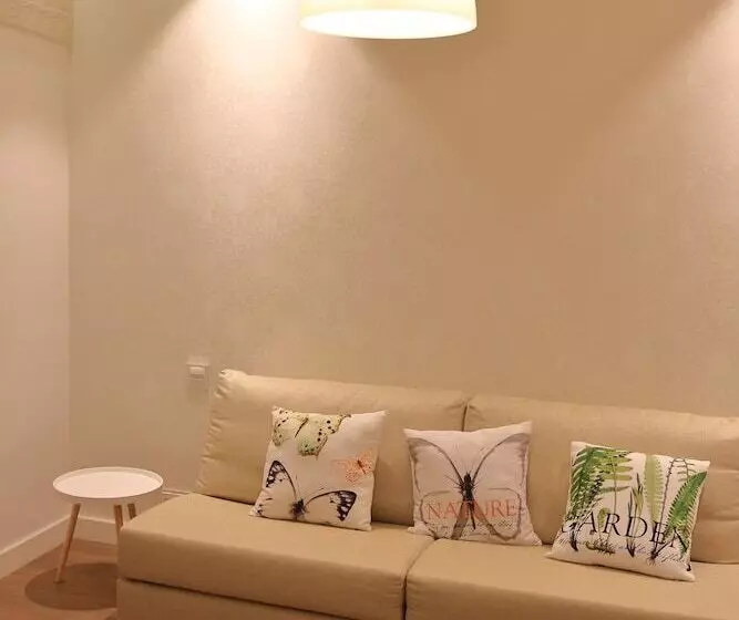 ベッドアンドブレックファースト La Villa Dolce