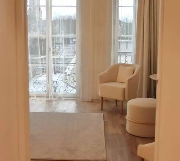 ベッドアンドブレックファースト La Villa Dolce